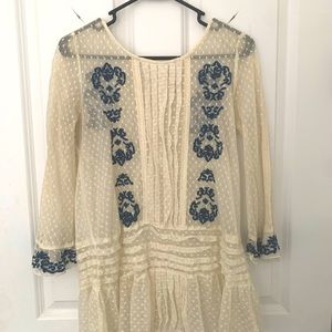 Free People White & Blue Lace Tunic
